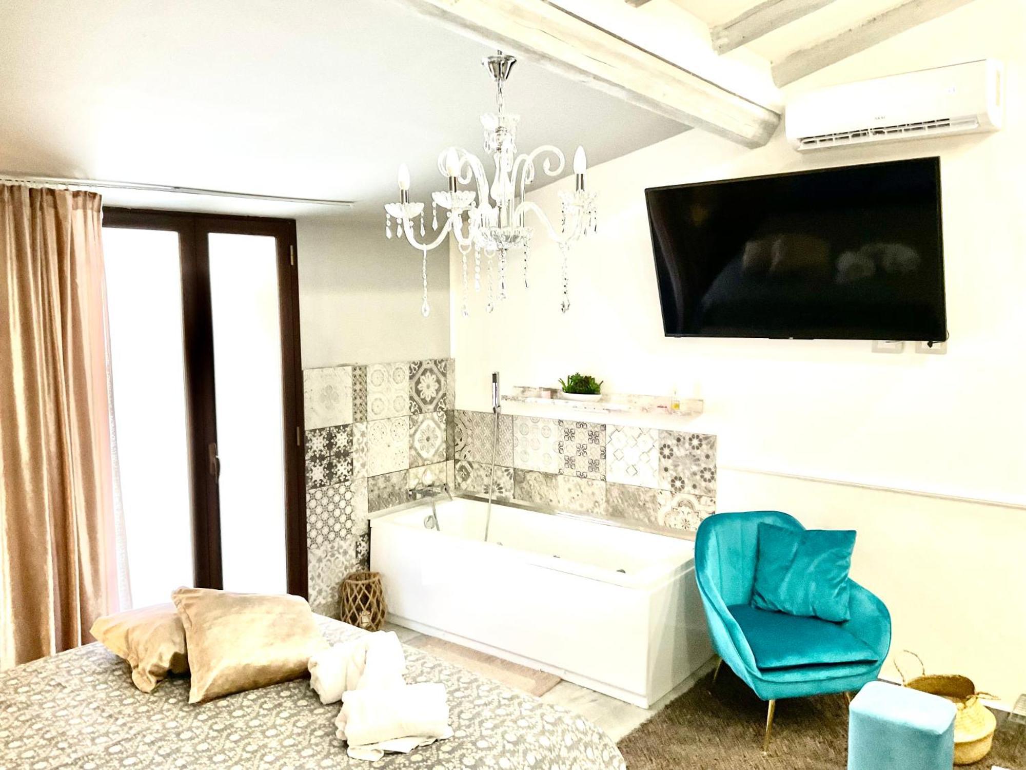 Mizzicahome Solemare คาตาเนีย ภายนอก รูปภาพ