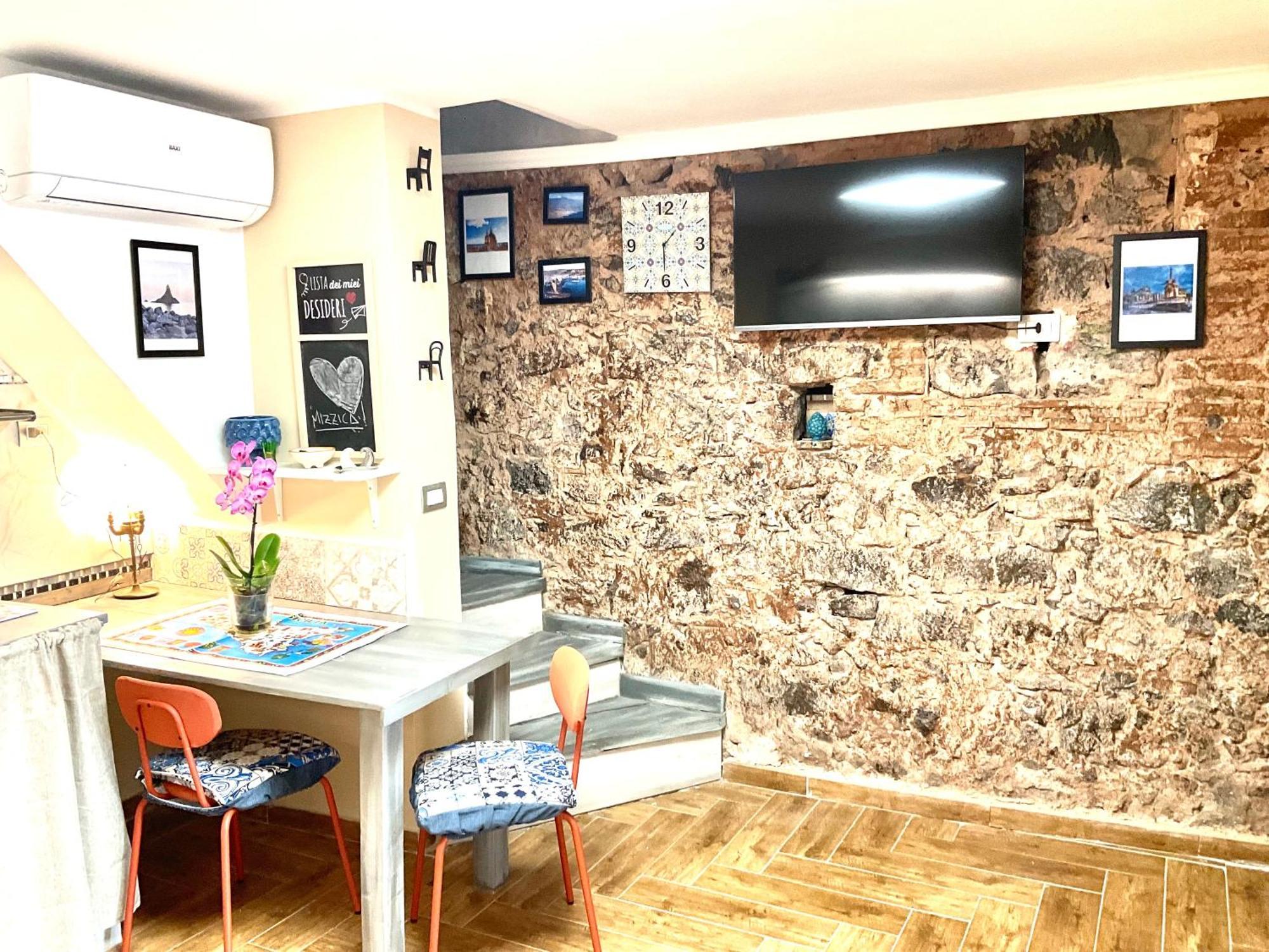 Mizzicahome Solemare คาตาเนีย ภายนอก รูปภาพ